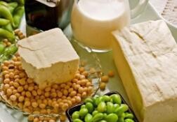 豆制品容易促使腎功能衰退？對女性乳腺有不良影響？ 